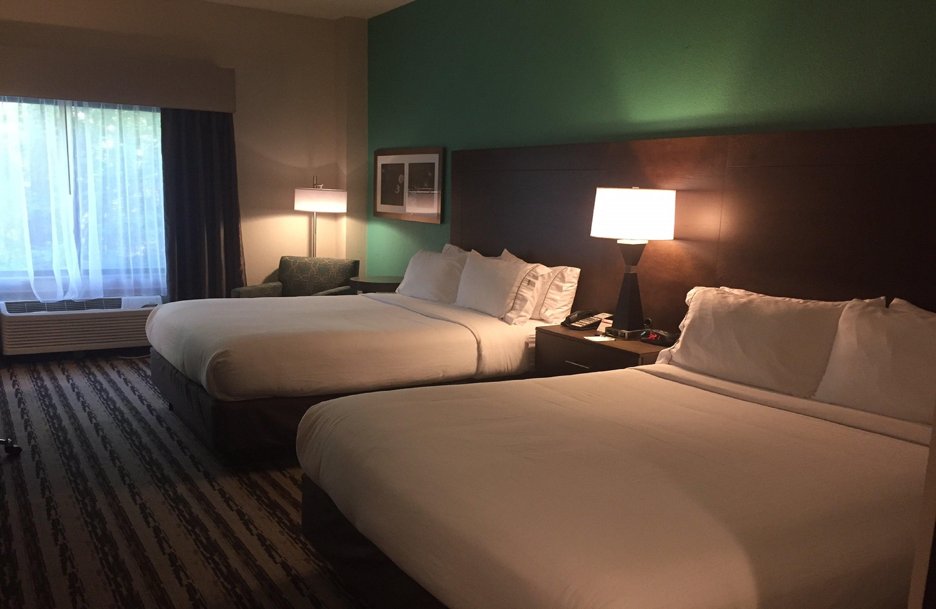 Holiday Inn Express Madison Dış mekan fotoğraf